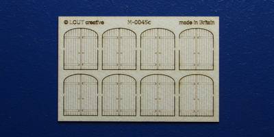 M 00-45c OO gauge kit of 8 double industrial doors with round top